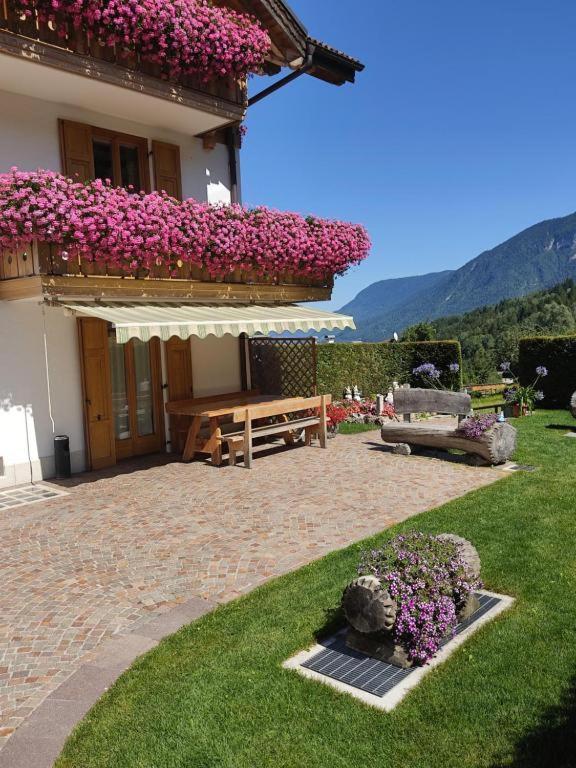 Appartamento Mansarda Patrizia E Franco Val Di Sole Commezzadura Exterior foto